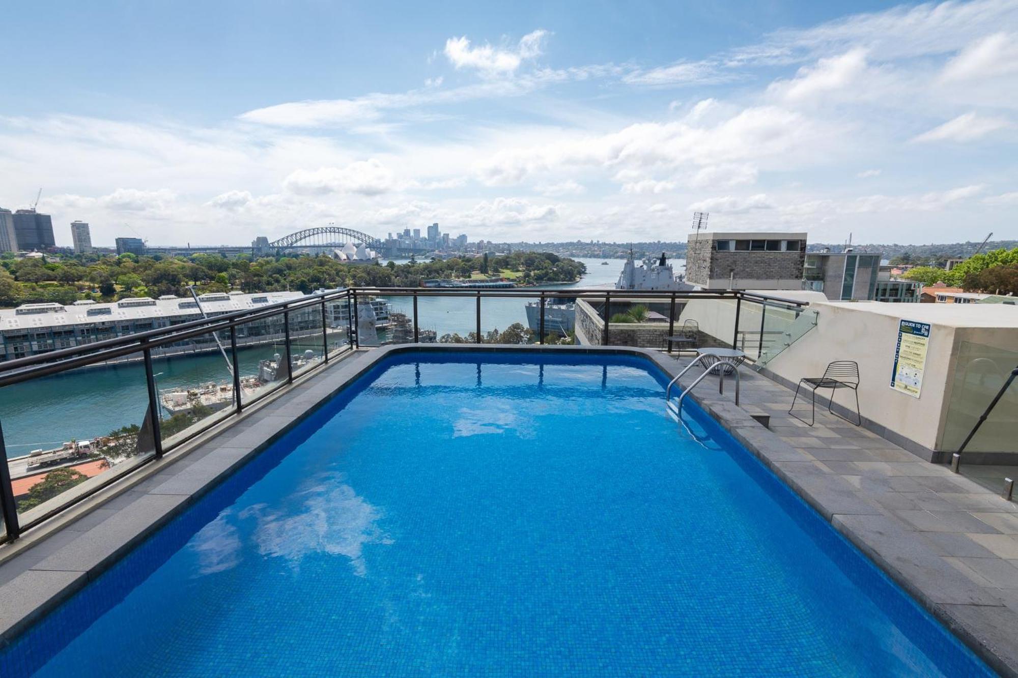 The Gem-executive Potts Point Harbourview Stunner *