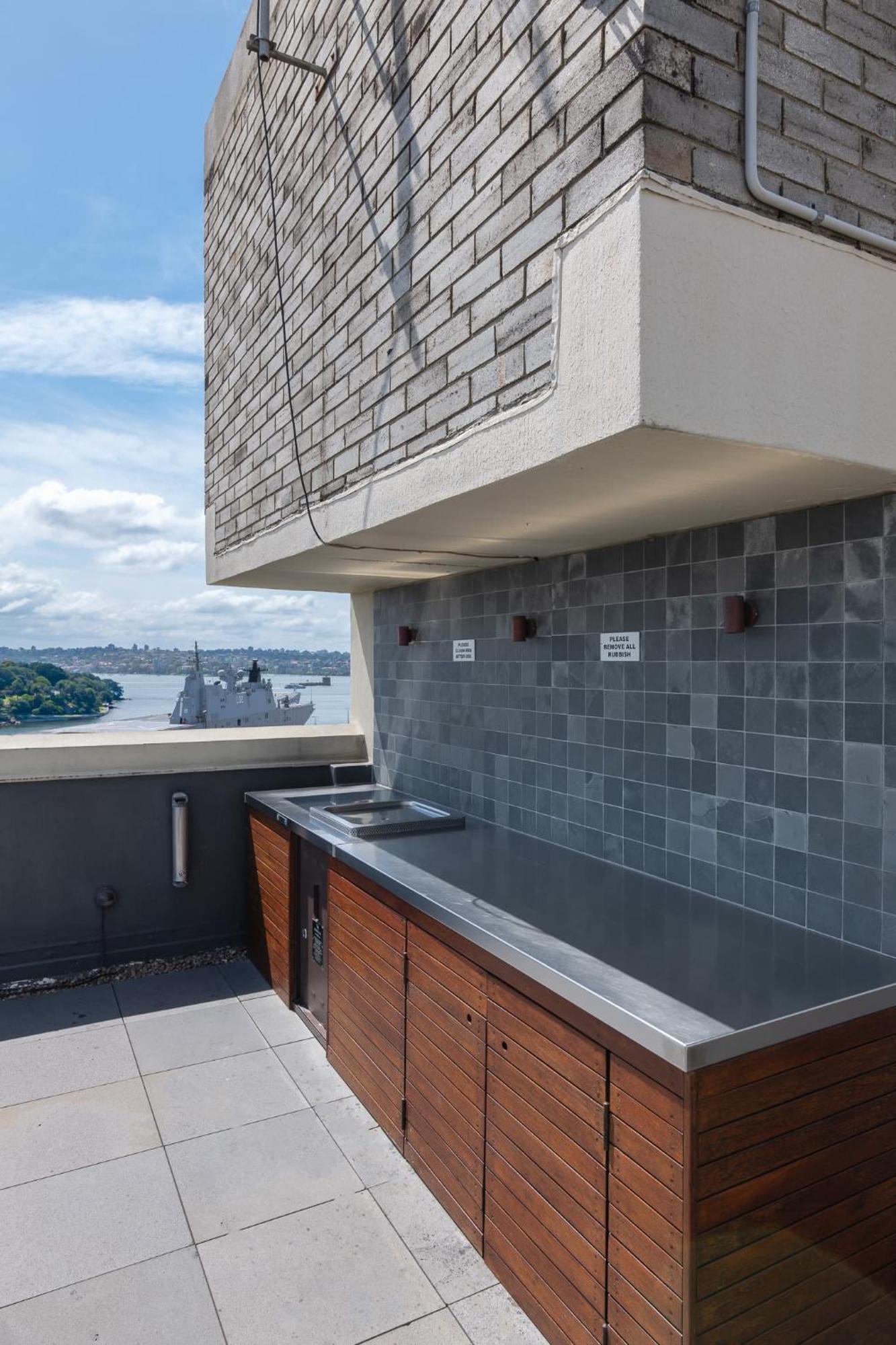 The Gem-executive Potts Point Harbourview Stunner *